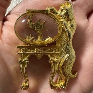 Adorable golden cat pawing a fishbowl brooch